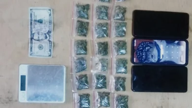 Jóvenes detenidos en Casipamba por posesión de drogas