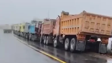 Plantón pacífico en Limón Indanza para exigir mejoramiento vial