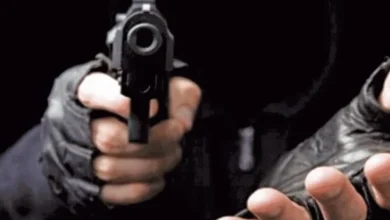 Roban un carro a mano armada en Ambato.