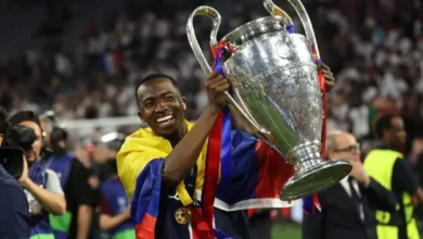 Willian Pacho elevó su cotización a USD 74 millones