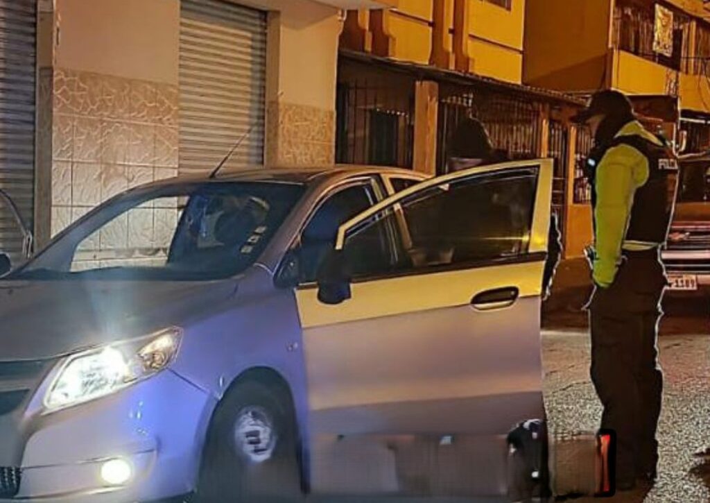 Recuperan vehículo robado
