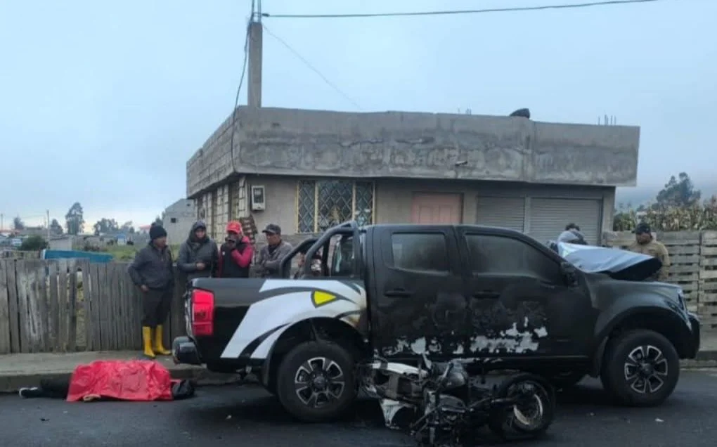 Accidente en Latacunga deja una persona muerta y un herido.