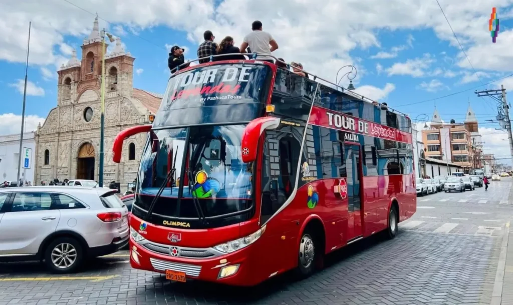Afinan detalles para el bus turístico de dos pisos en Riobamba