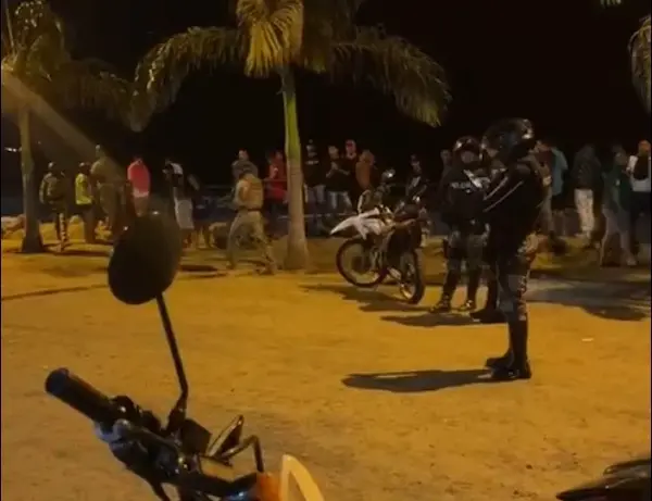 Mujer baleada en la playa murió tras 12 horas de agonía