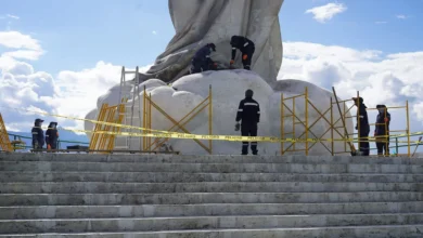 Avanza restauración del monumento a Virgen Purísima de Macas.