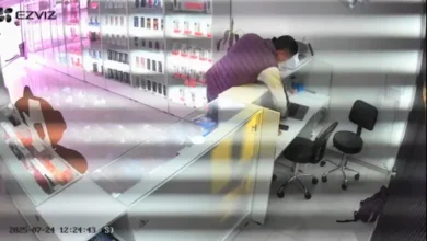 Delincuentes robaron USD 2.000 de local comercial de Riobamba