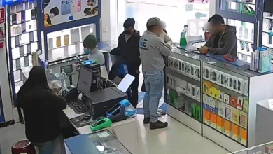 Robo de USD 7.000 en celulares en local de Riobamba