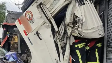 Accidente de tránsito masivo en Quito causa muerto y heridos