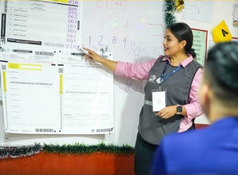 Elecciones Sevilla Don Bosco CNE inicia capacitaciones.