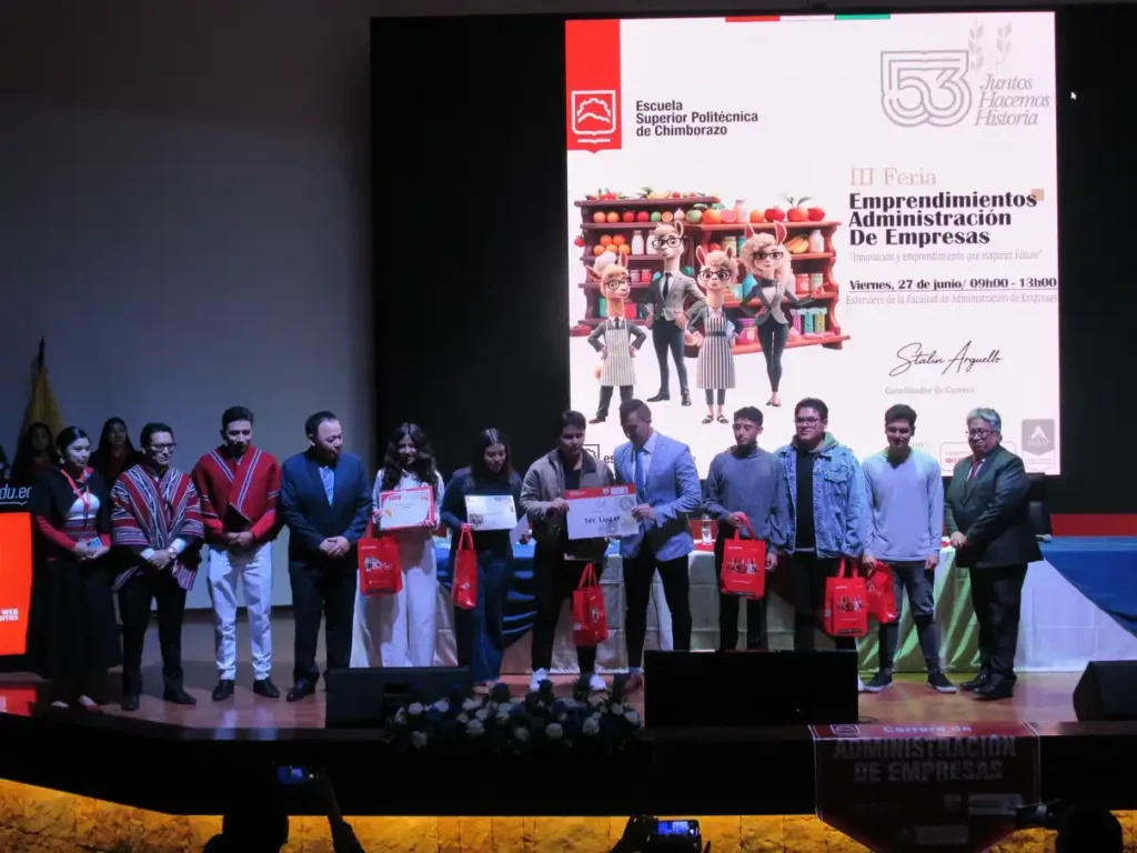 Ganadores del concurso de emprendimiento en la Espoch