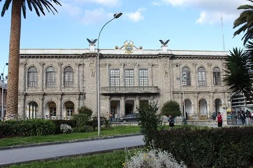 Funcionaria del Municipio de Latacunga acusada de estafa.