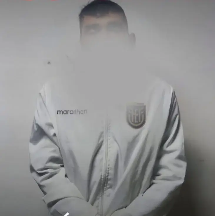 Hombre con boleta de captura detenido en Ambato.