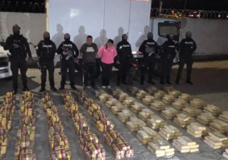 Policía Nacional decomisó media tonelada de droga