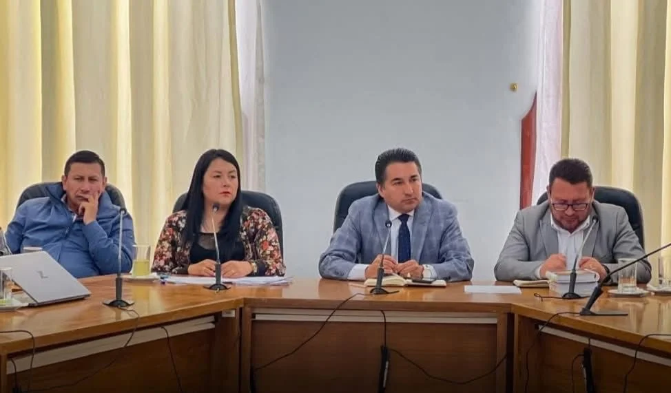 Municipio de Latacunga estaría vulnerando la libertad de expresión.