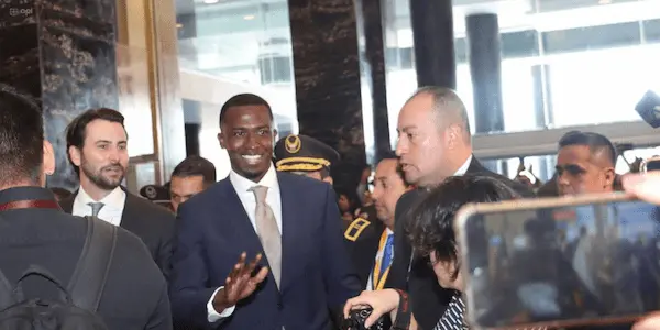 Willian Pacho será condecorado por la Asamblea Nacional
