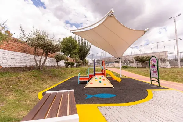 Parque Sesquicentenario continúa sin luz por robo de cables