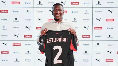 Pervis Estupiñán usará el histórico número 2 de Cafú en el Milan