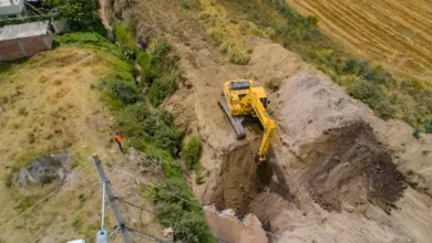 Recuperan quebrada de Las Abras en Riobamba luego de una pausa del proceso