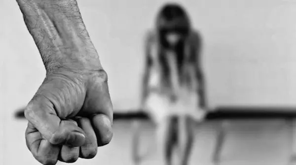 Hombre detenido por violencia intrafamiliar en Químiag
