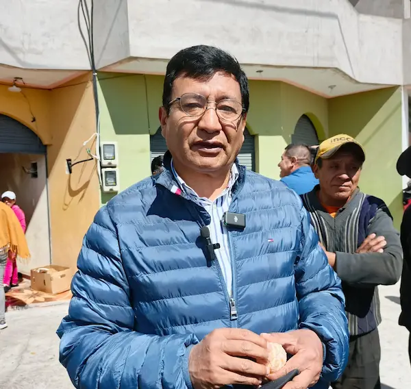 Oswaldo Estrada, alcalde de Guano.