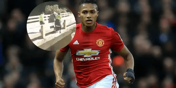 Antonio Valencia evitó que un joven se quitara la vida en Quito