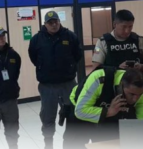Cinco estudiantes de la Unach detenidos por fraude académico