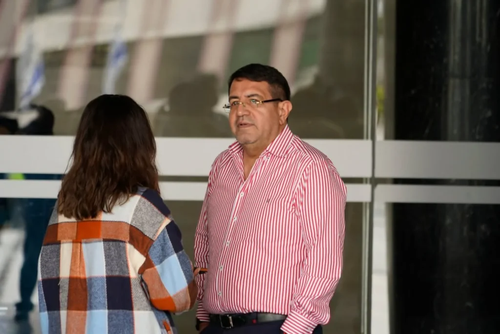 Revolución Ciudadana expulsa a Joseph Díaz por denuncia