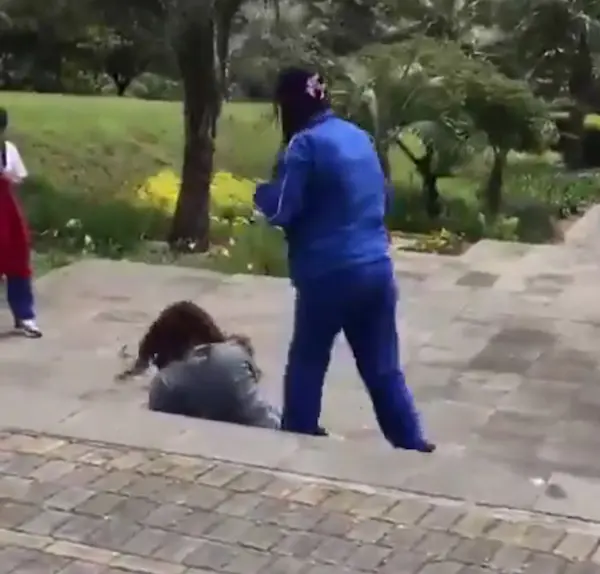 Ministerio de Educación sanciona a estudiante que agredió a su compañera en Quito