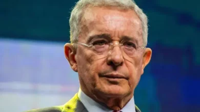 Fiscalía pide 12 años de prisión domiciliaria para Álvaro Uribe