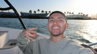 Álex Ponce: ecuatoriano nominado a Premios Juventud 2025