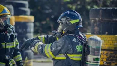 Bomberos Riobamba abre curso vacacional para niñas y niños