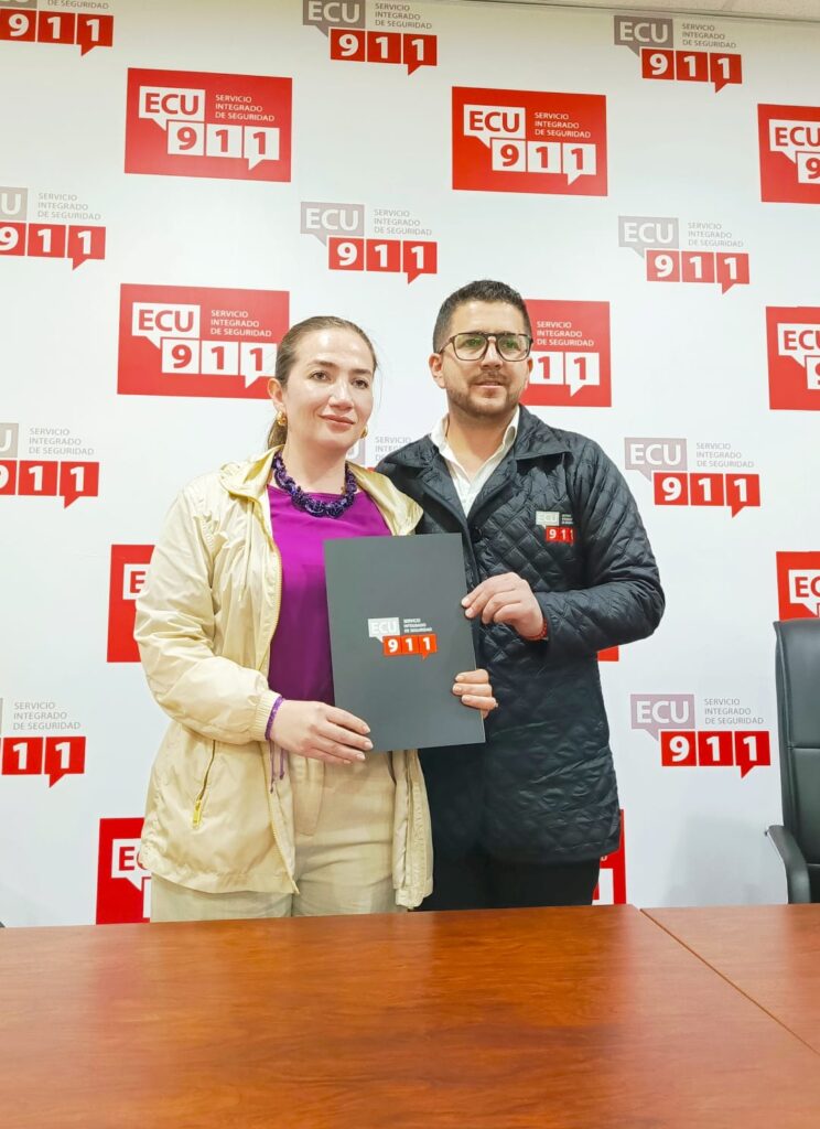 ECU 911 transfirió insumos elécticos a la Gobernación de Chimborazo