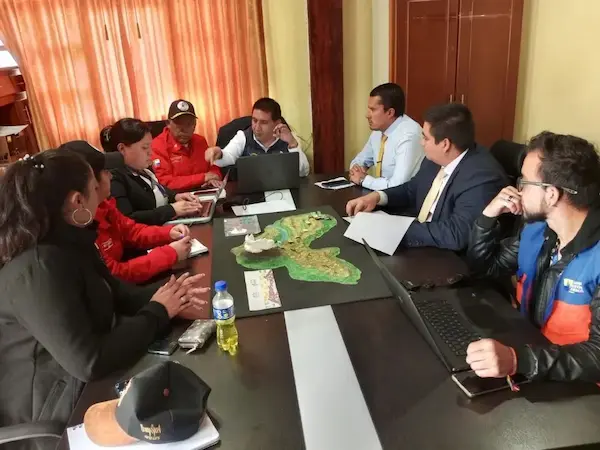 Ciudadano desaparece durante excursión al nevado El Altar