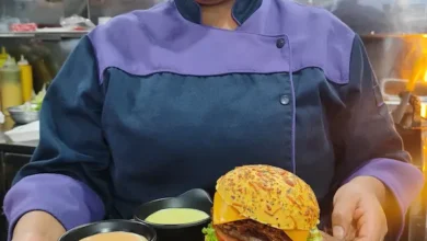 GRAN REX Food Truck en el Top Burger con su hamburguesa T-Rex