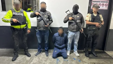 Hombre detenido por presunto microtráfico en Ambato.