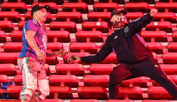 Independiente vs U de Chile: dura masacre y varios heridos.