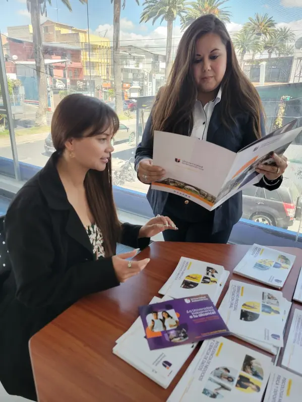 Universidad Indoamérica abre sus puertas en Riobamba