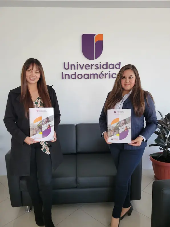 Las hermosas Karla Merino y María Fernanda Almeida son las asesoras que absolverán sus dudas e inquietudes