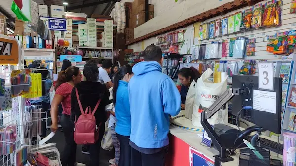 Nuevo reglamento de pensiones y matrículas en instituciones particulares compra de libros y útiles escolares