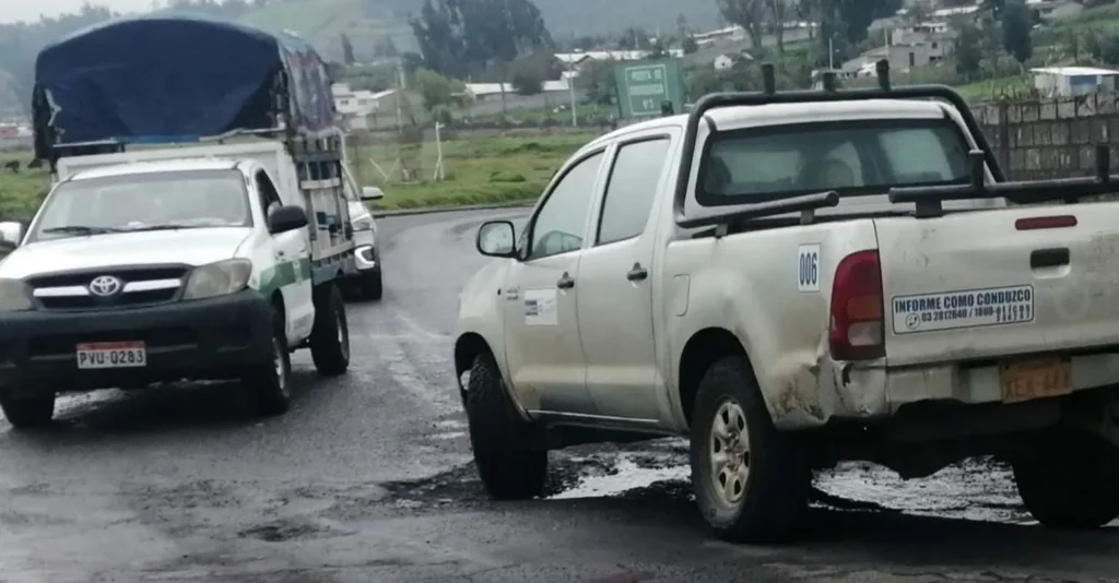 Latacunga invierte USD 500 mil para mantenimiento vial 