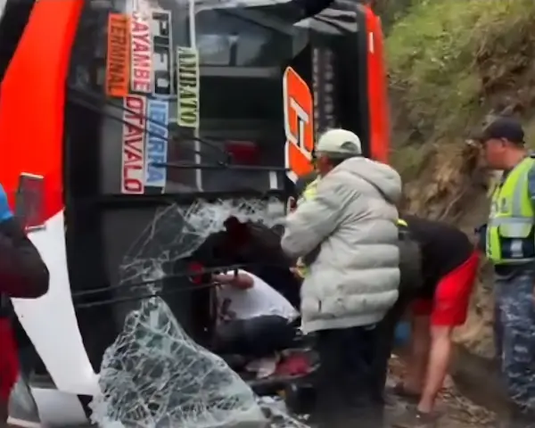 15 heridos en accidente de tránsito en Palahua