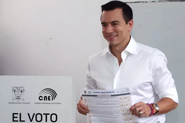 La Corte Constitucional emite 19 fallos a las preguntas de Daniel Noboa