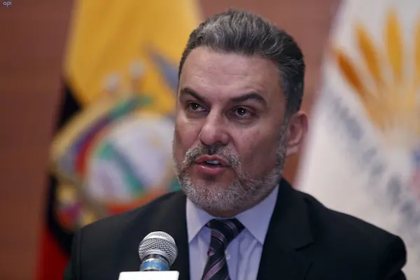 Exministro correísta José Serrano detenido en EE.UU. 