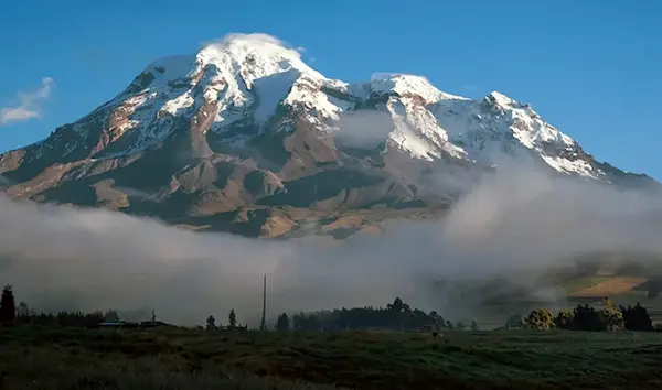 Incendio forestal en la Reserva Faunística del Chimborazo