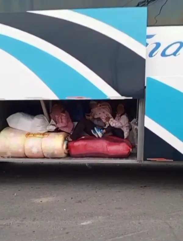 Por ganarse unos centavos, conductor y controlador no midieron las consecuencias