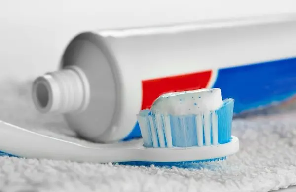 Arcsa emite alerta en Ecuador por conocida pasta dental