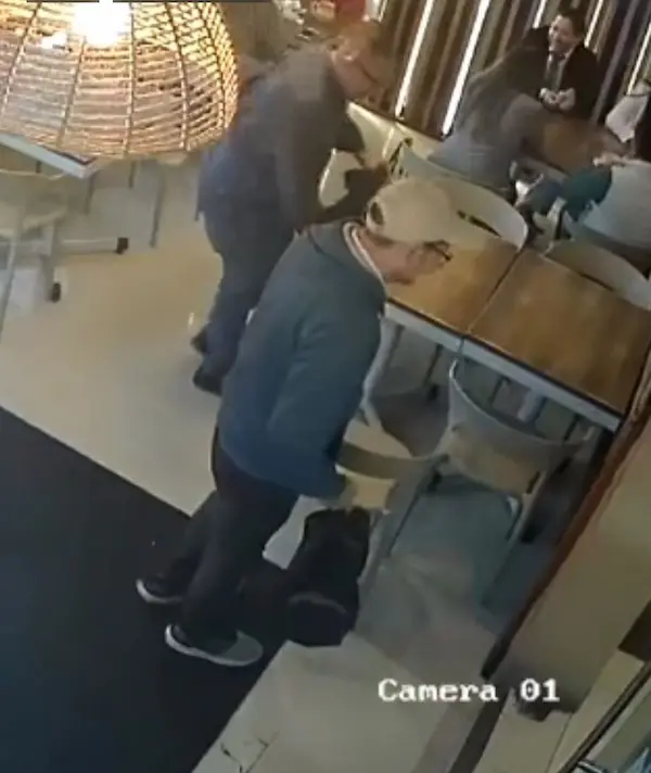 Video capta robo en restaurante del centro de Riobamba