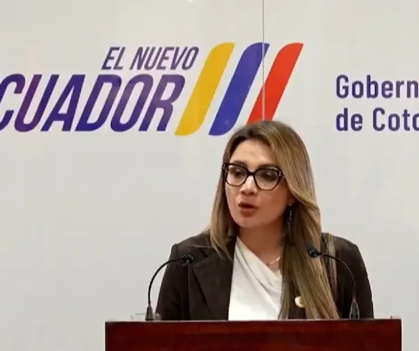 Gobierno de Ecuador ratifica postura firme: militares retenidos y sin negociación