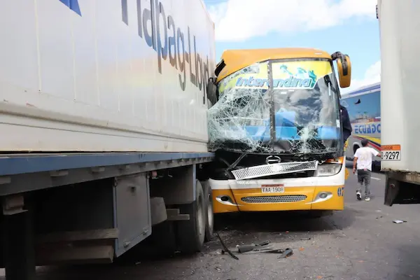 Accidente de tránsito en la Panamericana Sur
