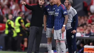 Piero Hincapié debutó con el Arsenal en Champions League.